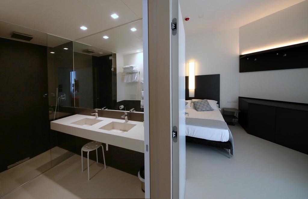 Hotel Cristallo เซนีกัลเลีย ห้อง รูปภาพ