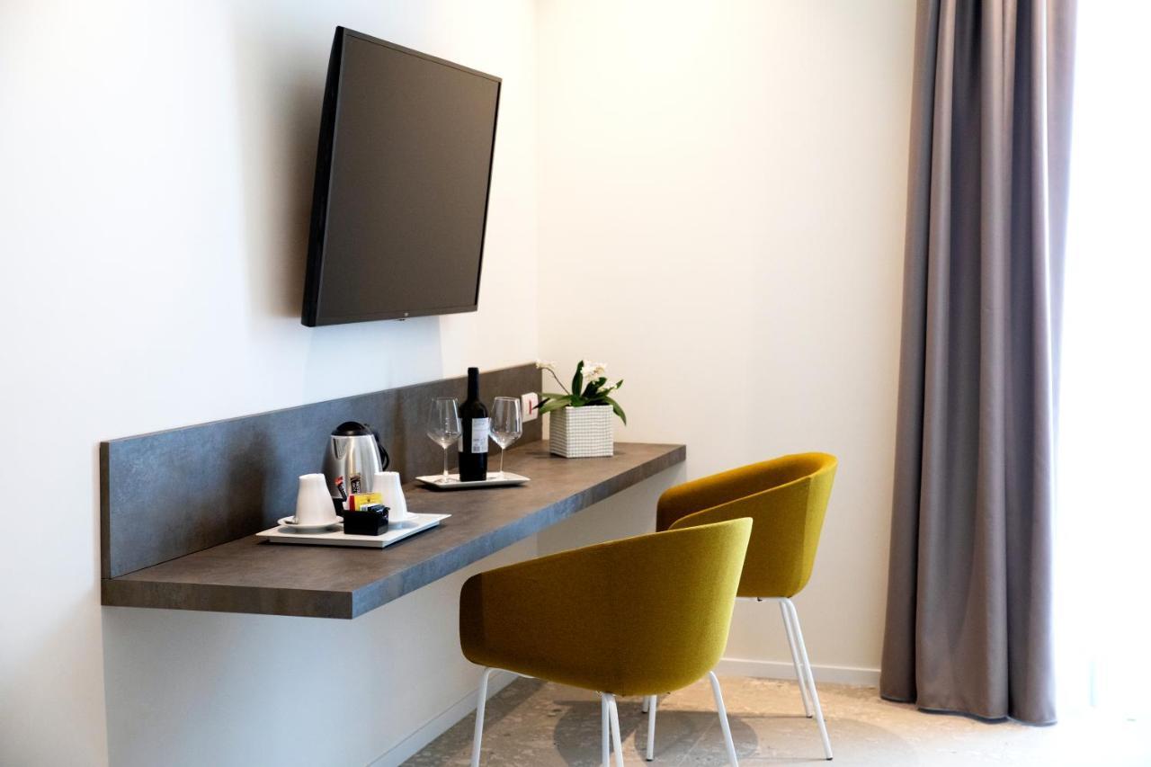Hotel Cristallo เซนีกัลเลีย ภายนอก รูปภาพ