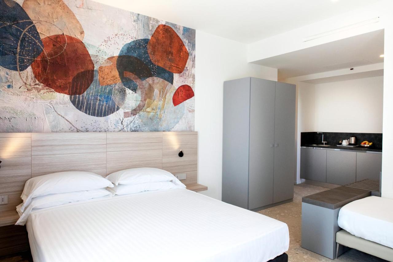 Hotel Cristallo เซนีกัลเลีย ภายนอก รูปภาพ