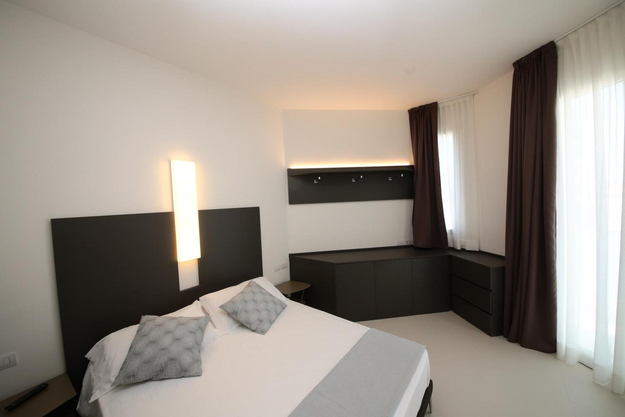 Hotel Cristallo เซนีกัลเลีย ห้อง รูปภาพ