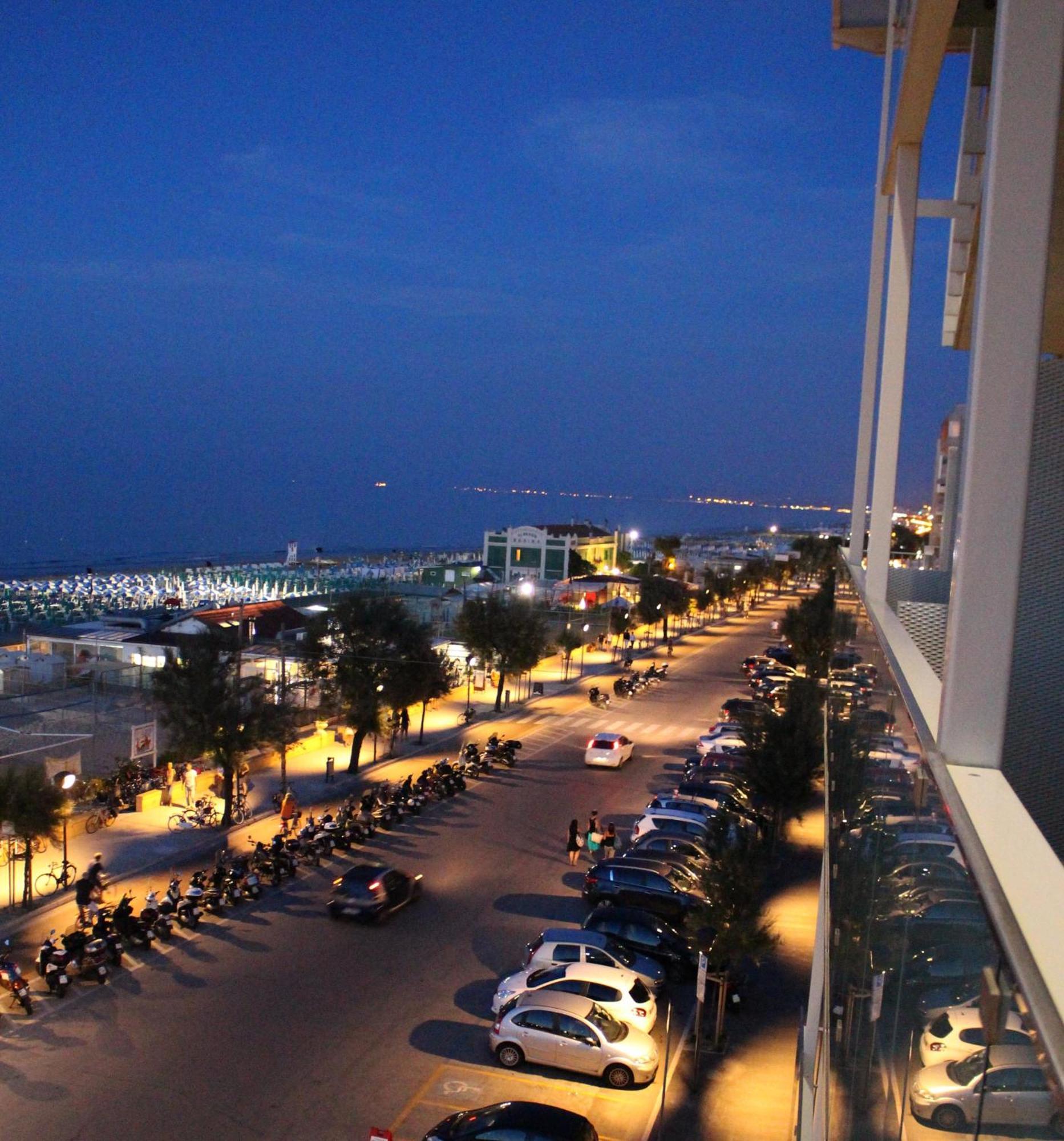 Hotel Cristallo เซนีกัลเลีย ห้อง รูปภาพ