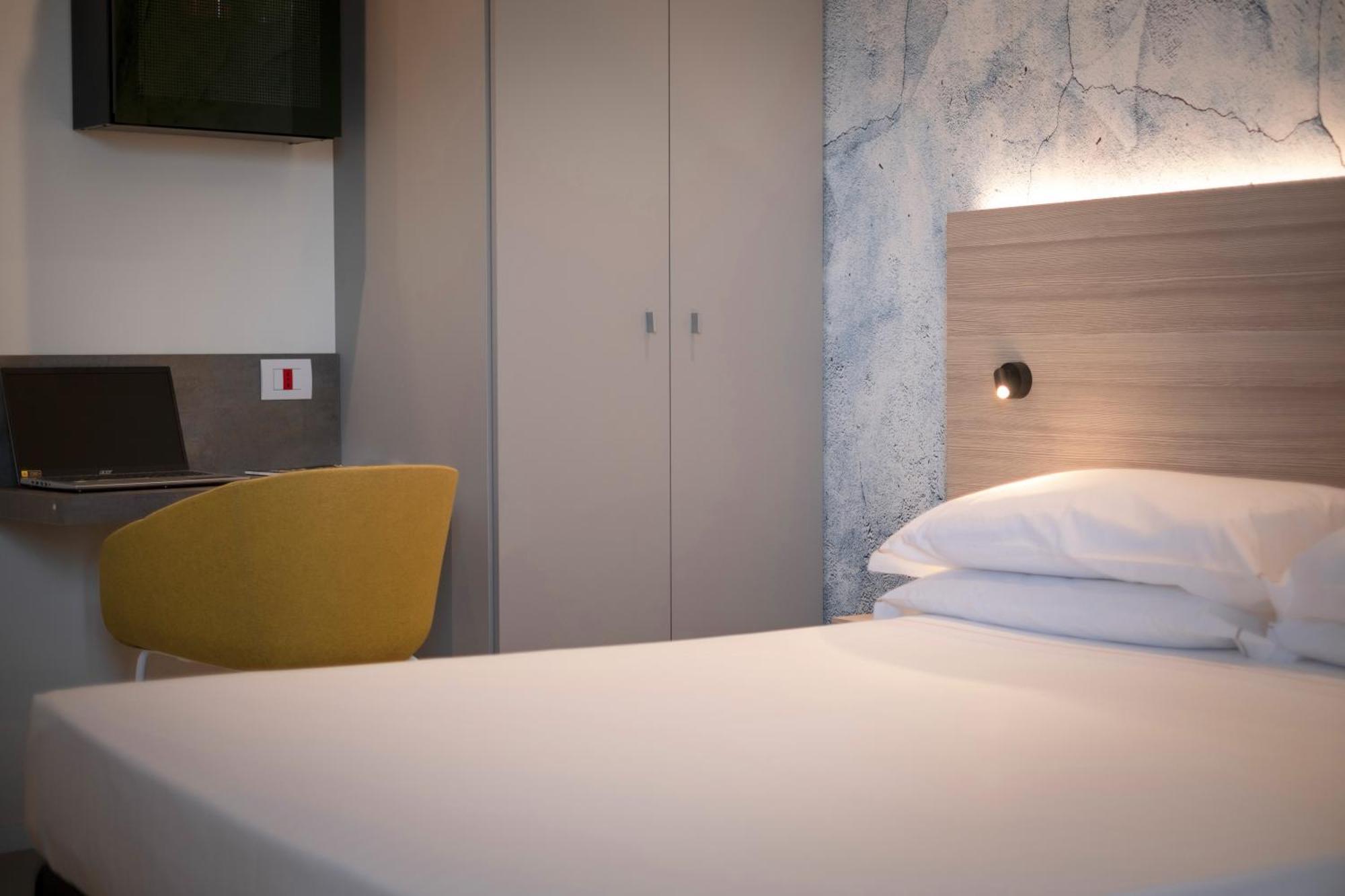 Hotel Cristallo เซนีกัลเลีย ภายนอก รูปภาพ