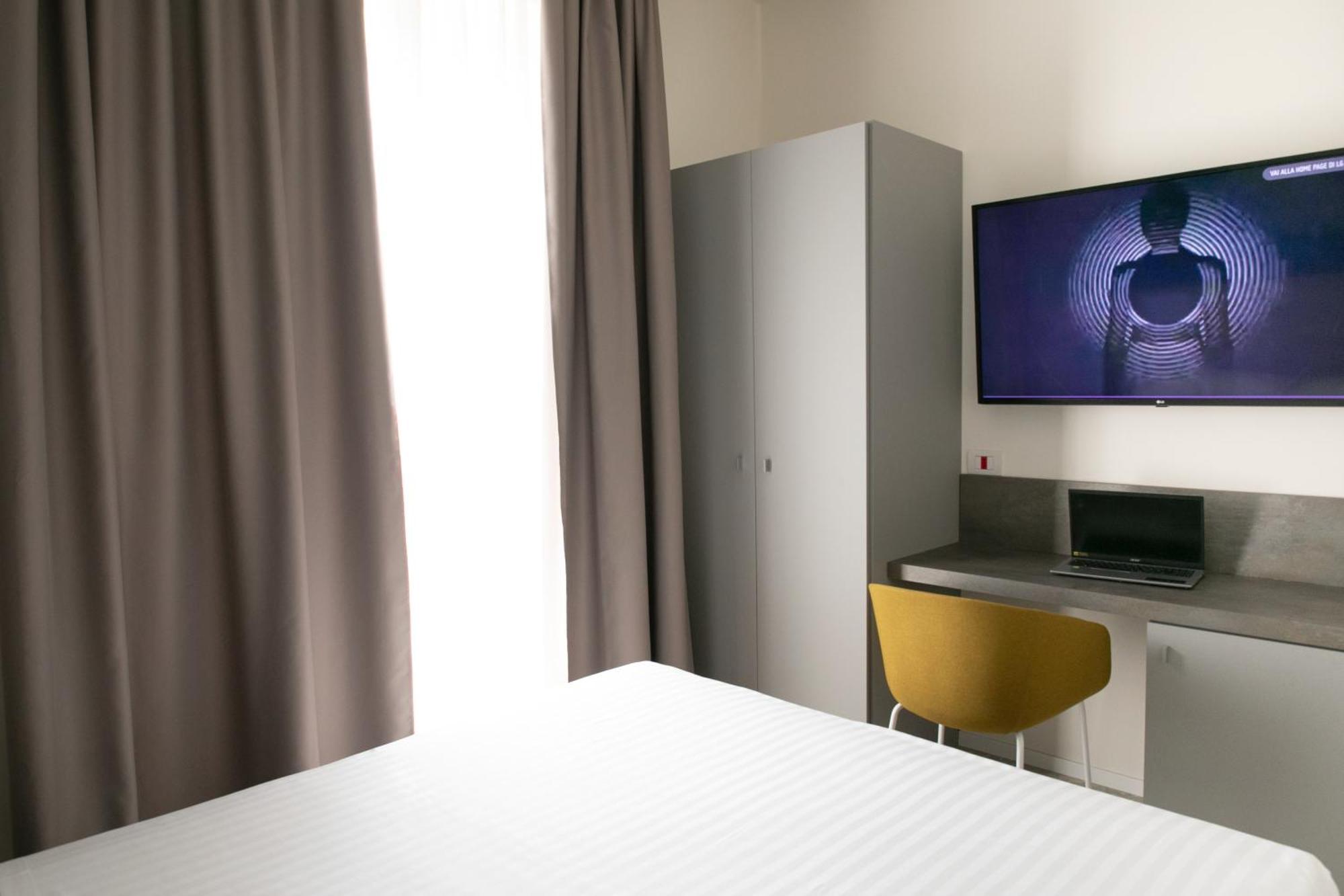 Hotel Cristallo เซนีกัลเลีย ภายนอก รูปภาพ