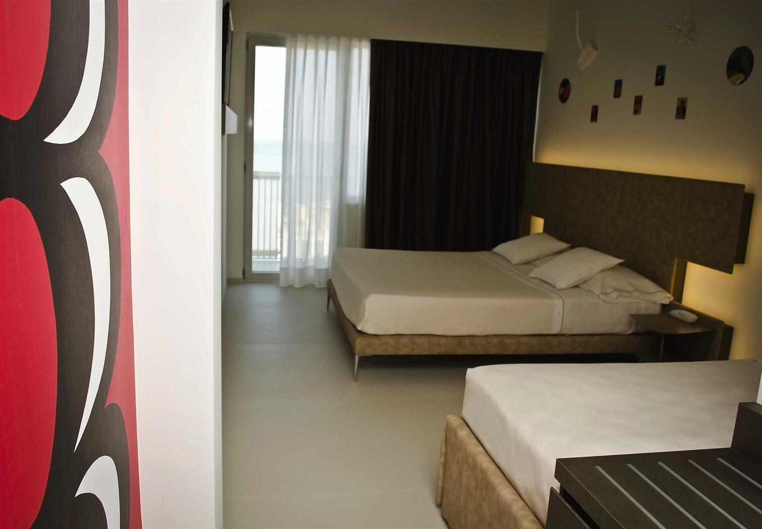 Hotel Cristallo เซนีกัลเลีย ภายนอก รูปภาพ